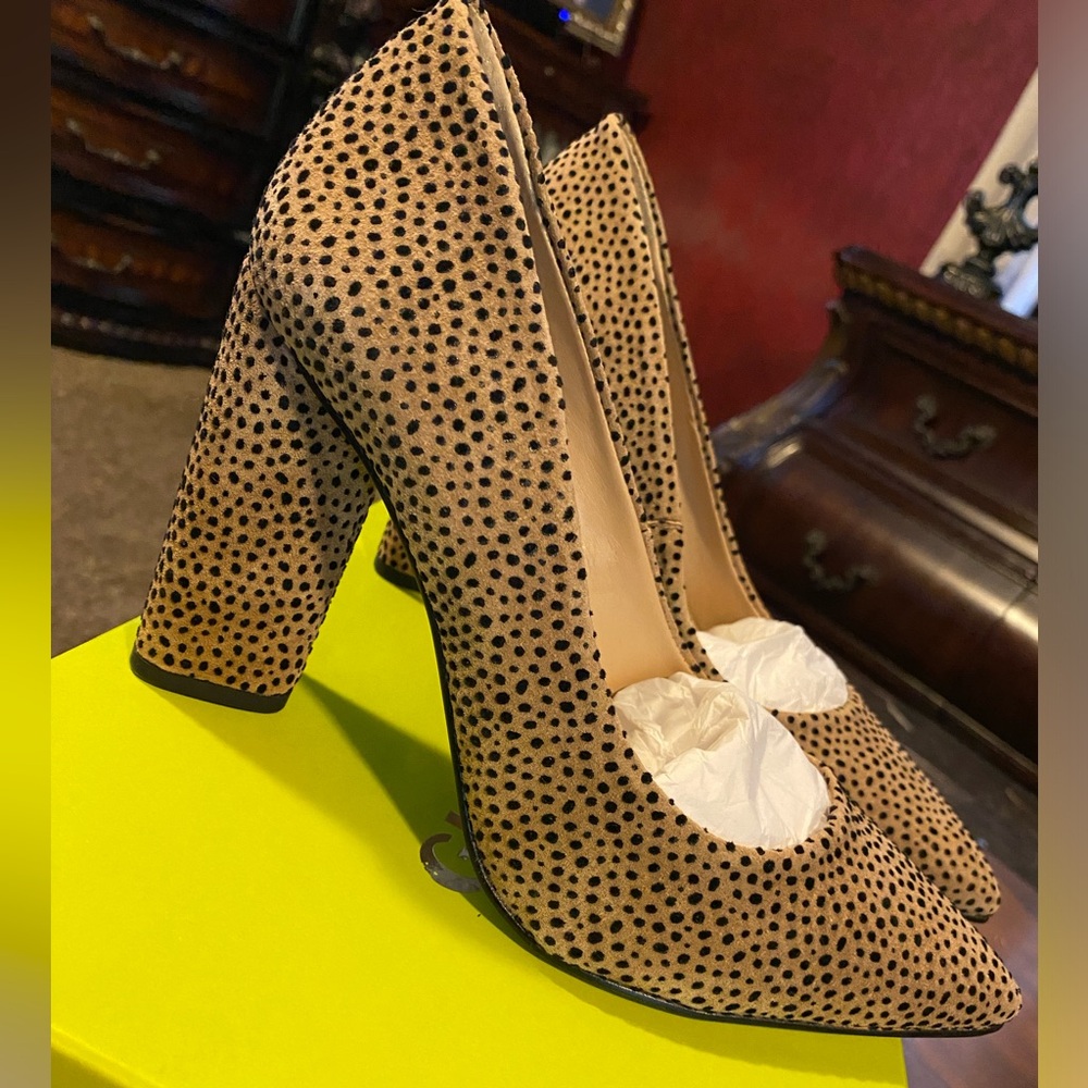 Gianni Bini Pumps